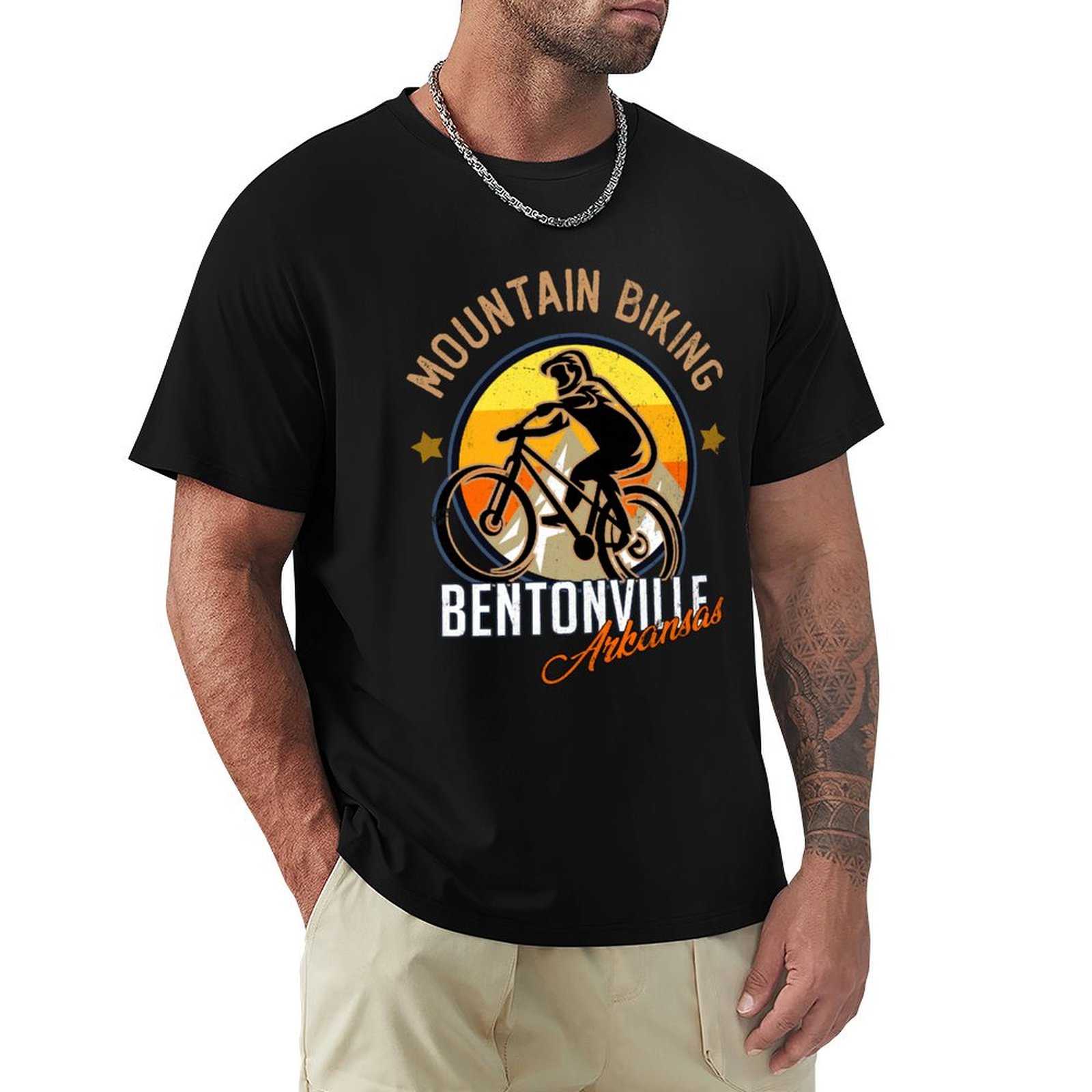 Mountain Biking In Arkansas - Bentonville, Arkansas Mountainbike-T-Shirt, entspannte Passform, lässiges